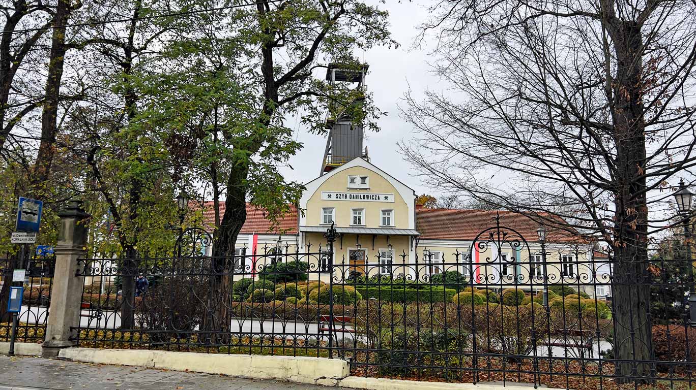 Auschwitz and Wieliczka Salt Mines in one day